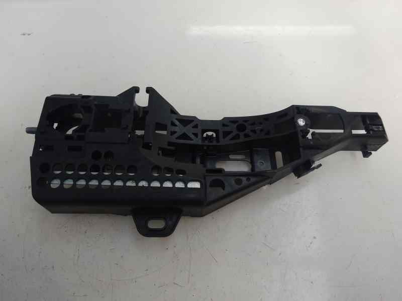 SOPORTE MANETA EXTERIOR DELANTERA DERECHA RENAULT CLIO 1.5 DCI MT 90CV