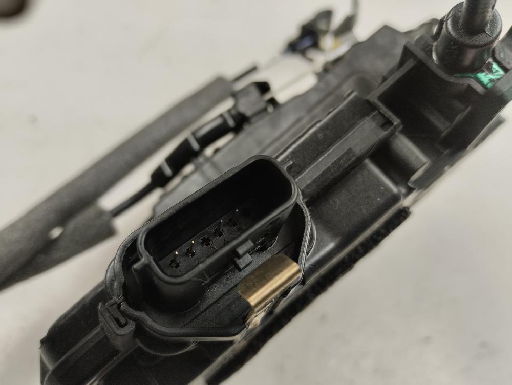 CERRADURA PUERTA DELANTERA IZQUIERDA RENAULT CLIO 1.0 MT 101CV