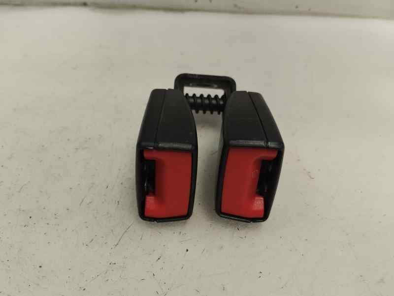 ANCLAJE CINTURON TRASERO IZQUIERDO OPEL ASTRA 1.7 CDTI MT 125CV