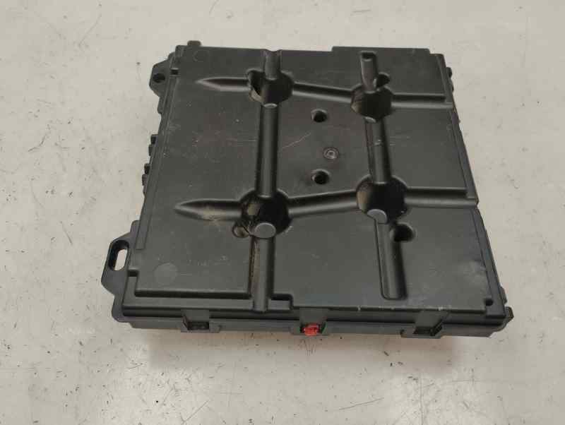 CAJA RELES FUSIBLES SEAT IBIZA 1.6 TDI MT 90CV