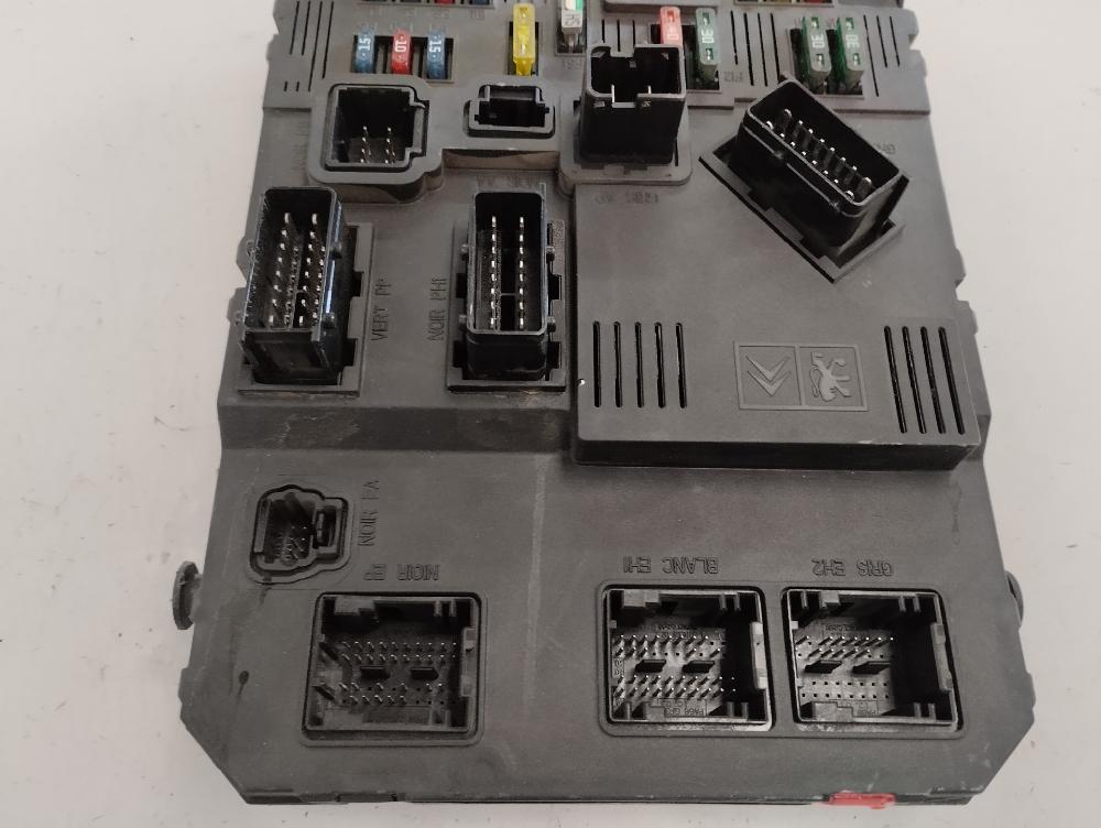 CAJA RELES FUSIBLES CITROEN XSARA PICASSO 2.0 MT 90CV | 66KW