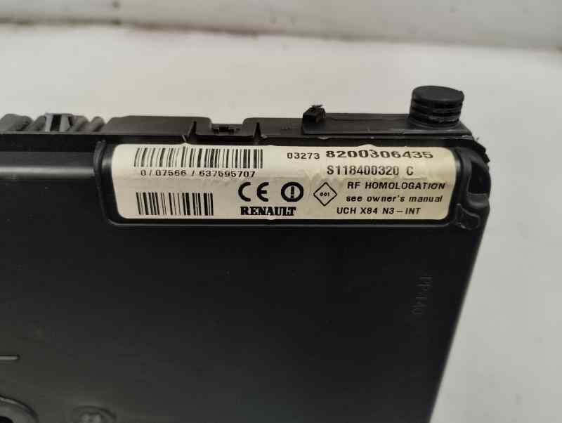 CAJA RELES FUSIBLES RENAULT MEGANE 2004 1.9 DCI MT 120CV | 88KW