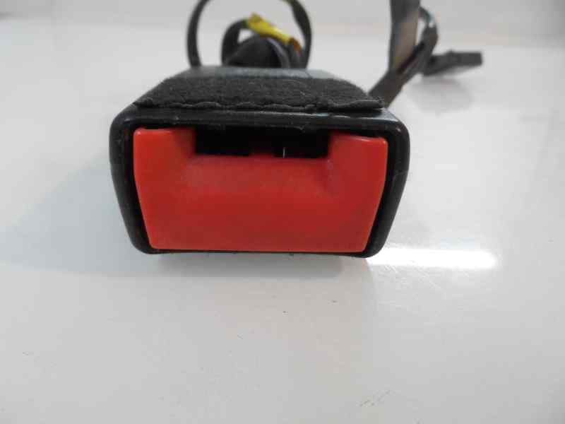 ANCLAJE CINTURON DELANTERO DERECHO FIAT BRAVO 1.9 16V MULTIJET 115 120CV 5MT