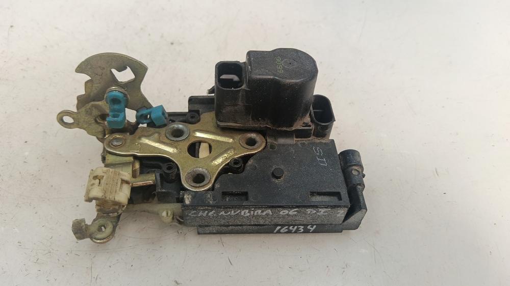 CERRADURA PUERTA DELANTERA IZQUIERDA CHEVROLET NUBIRA 1.6 MT 109CV | 80KW