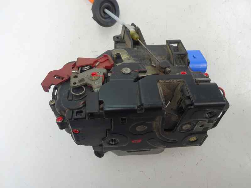 CERRADURA PUERTA DELANTERA IZQUIERDA AUDI A3 1.9 TDI MT 105CV | 77KW