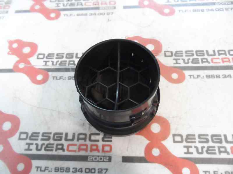 REJILLA AIREADORA MAZDA 2 1.3 MT 75CV