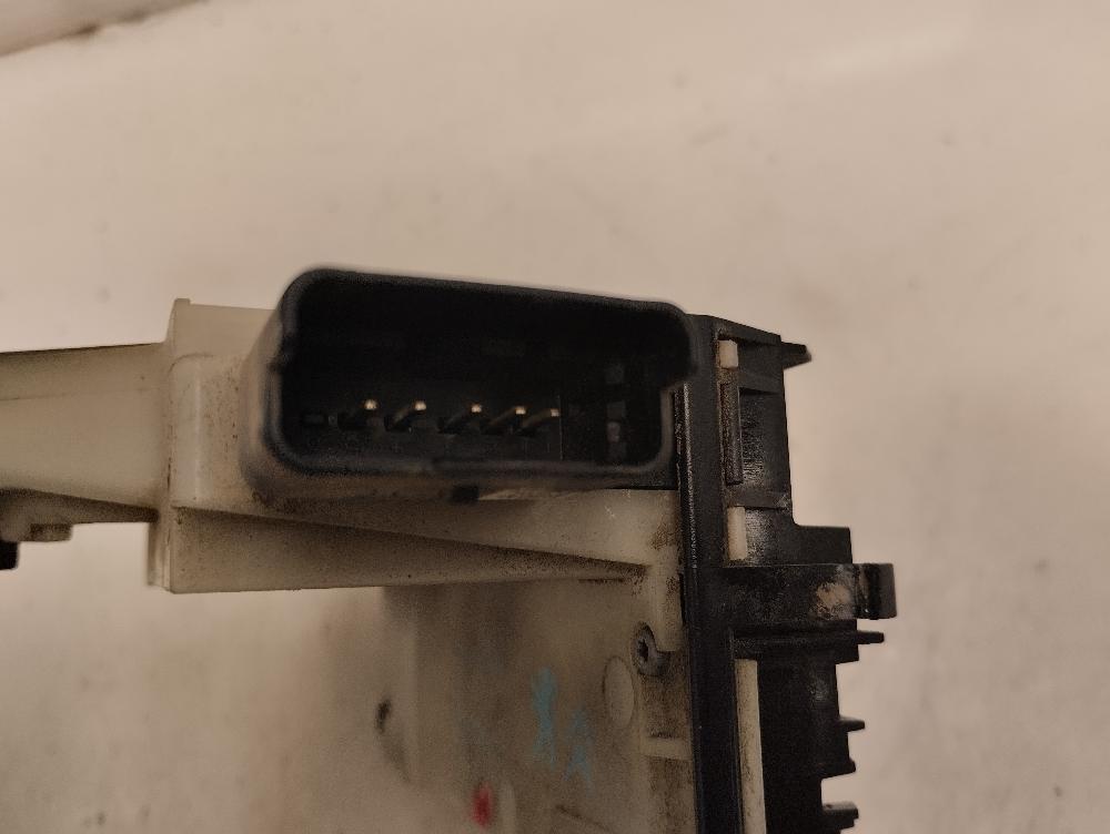 CERRADURA PUERTA TRASERA DERECHA PEUGEOT 208 1.4 HDI MT 68CV