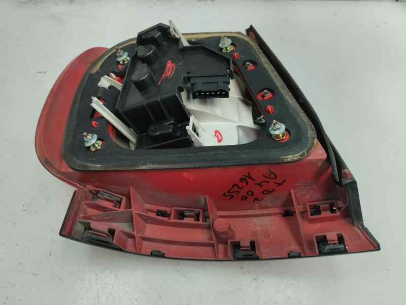 PILOTO TRASERO DERECHO AUDI A4 1.9 TDI MT QUATTRO 116CV