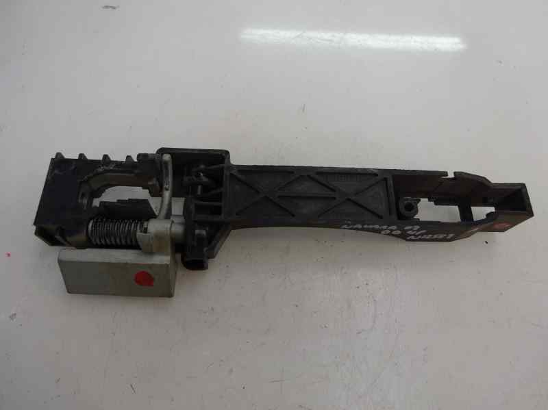 SOPORTE MANETA EXTERIOR DELANTERA DERECHA NISSAN NAVARA FRONTIER 2007 2.5 DCI MT 174CV | 128KW