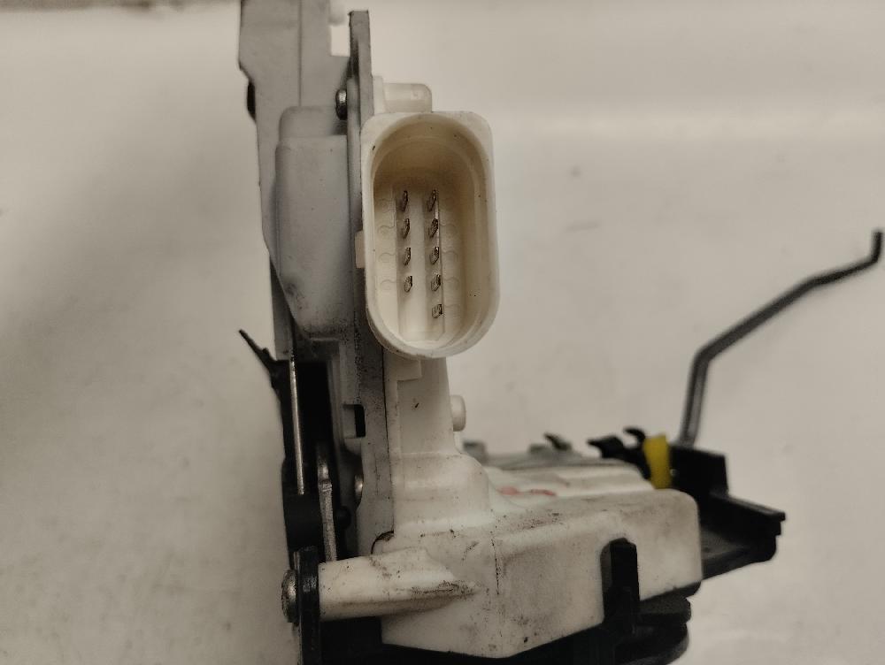 CERRADURA PUERTA DELANTERA IZQUIERDA AUDI A4 2.0 TDI MT QUATTRO 140CV