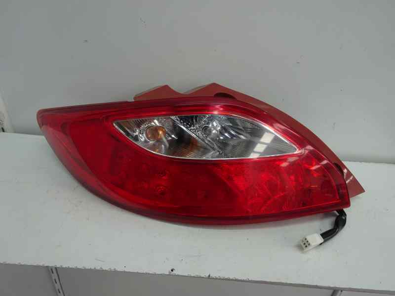 PILOTO TRASERO IZQUIERDO MAZDA 2 1.3 MT 75CV