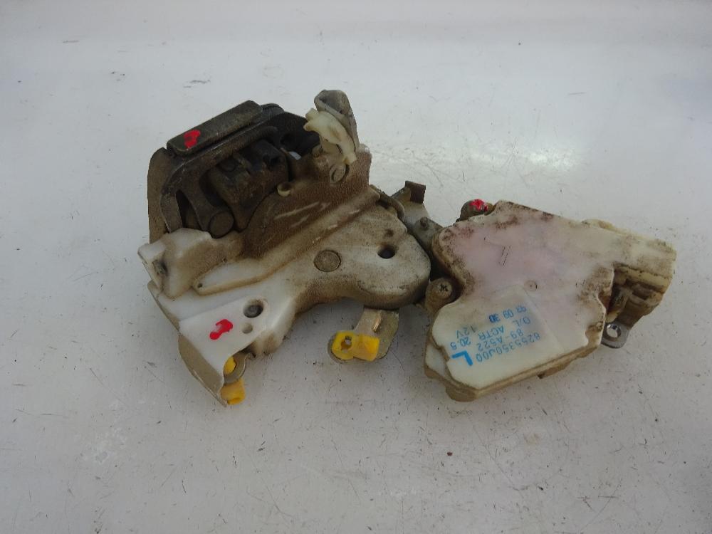 CERRADURA PUERTA TRASERA IZQUIERDA NISSAN TERRANO 2.7 TD MT AWD 100CV