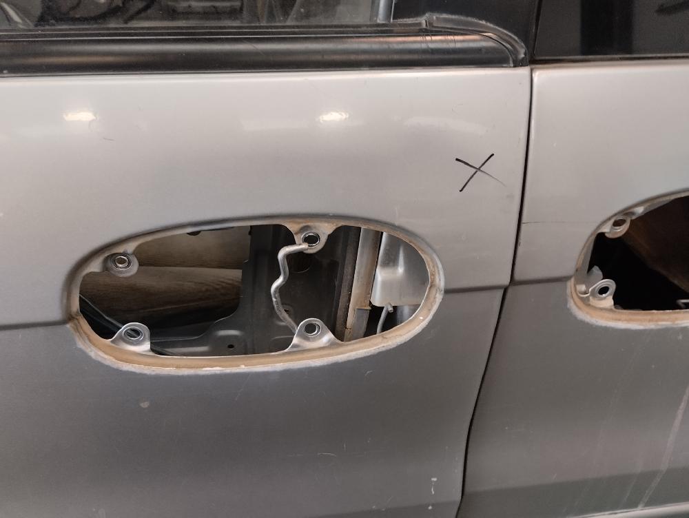 PUERTA DELANTERA IZQUIERDA KIA CARNIVAL 2.5 MT 150CV | 110KW