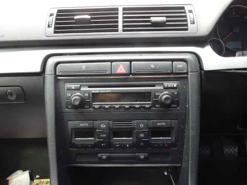 FARO IZQUIERDO AUDI A4 2005 2.0 TDI MT 140CV | 103KW