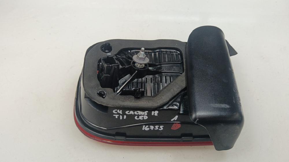 PILOTO TRASERO IZQUIERDO INTERIOR CITROEN C4 CACTUS 1.2 MT 110CV | 81KW