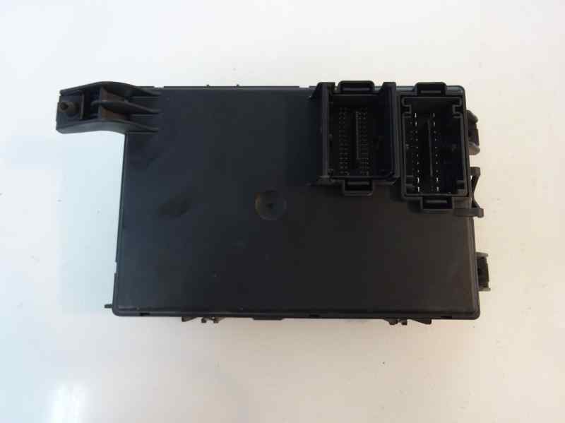 CAJA RELES FUSIBLES FIAT PUNTO OTROS