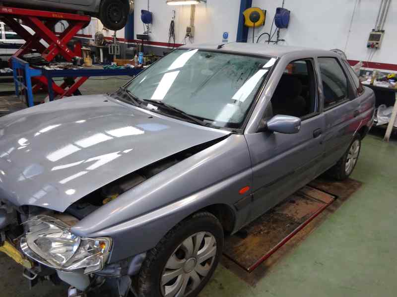 RETROVISOR IZQUIERDO FORD ESCORT 1.6 MT 4WD 90CV | 66KW