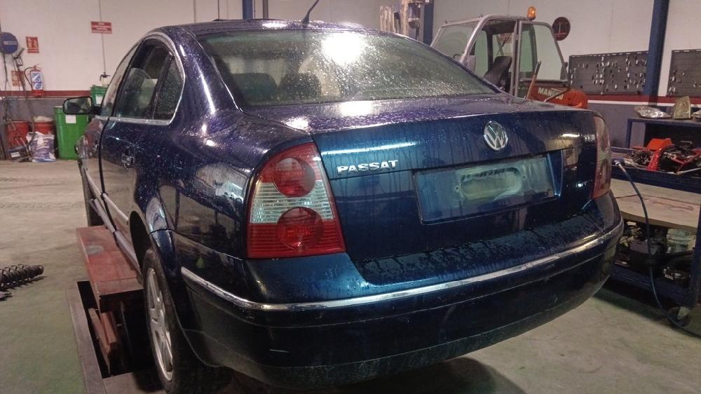 RETROVISOR DERECHO VOLKSWAGEN PASSAT 1.9 TDI 6MT 130CV