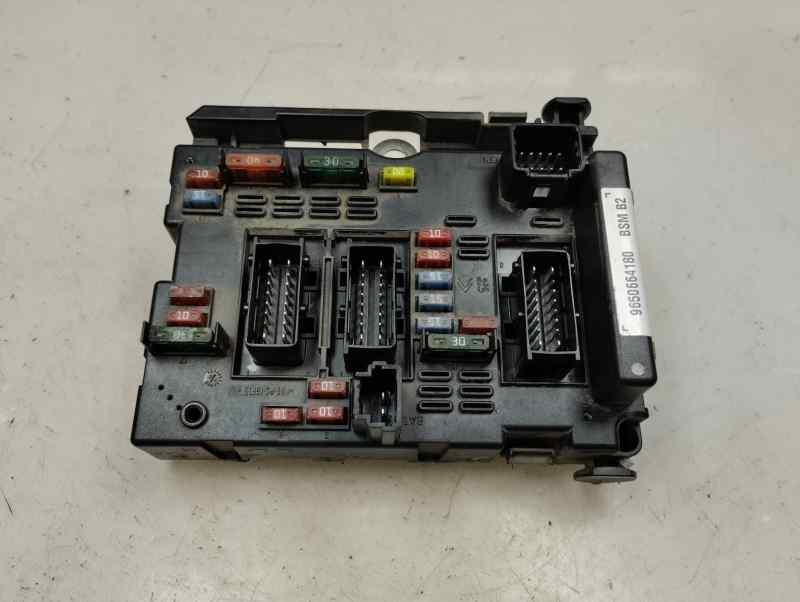 CAJA RELES FUSIBLES PEUGEOT 206 1.4 MT 75CV