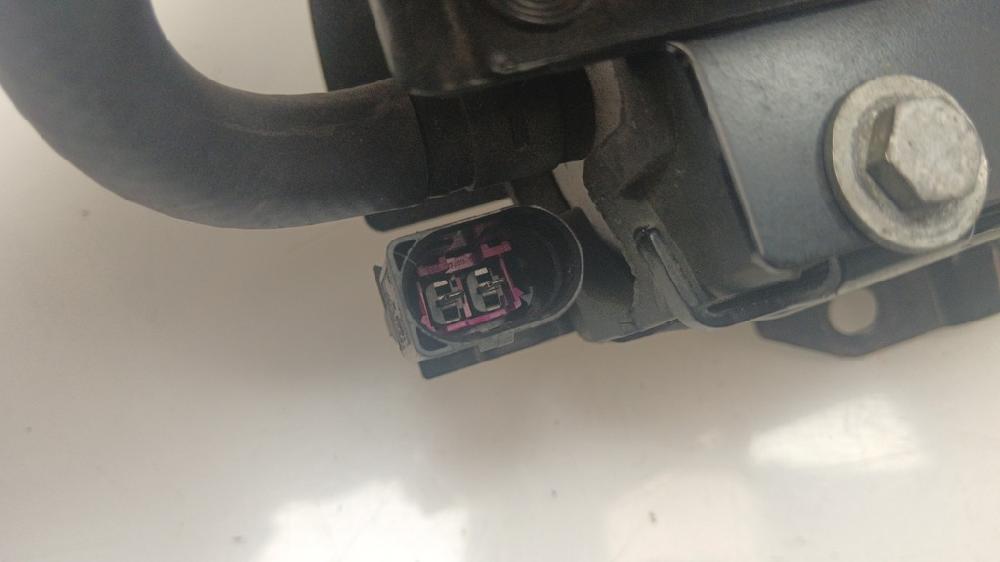 BOMBA COMBUSTIBLE AUDI A3 2.0 TDI DPF MT 140CV