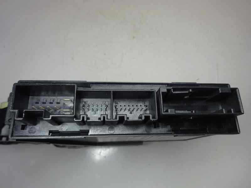 MOTOR ELEVALUNAS TRASERO IZQUIERDO AUDI A4 2007 2.0 TDI MT QUATTRO 140CV