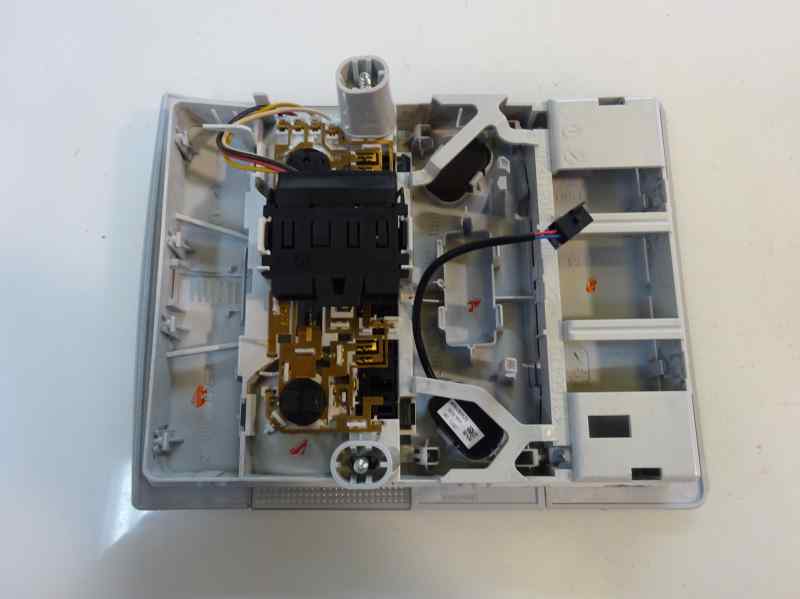 LUZ INTERIOR OPEL CORSA 1.3 CDTI ECOFLEX MT 75CV