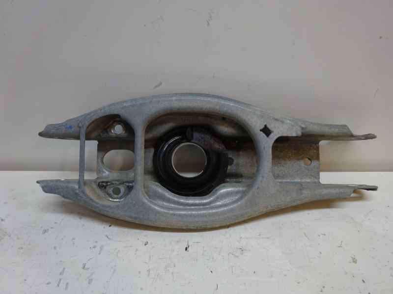 BRAZO SUSPENSION INFERIOR TRASERO DERECHO BMW SERIE 3 2.0 320D MT 163CV