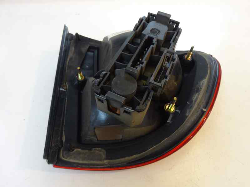 PILOTO TRASERO DERECHO SEAT CORDOBA 1.6 MT 75CV