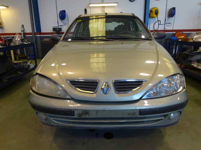 PILOTO TRASERO DERECHO RENAULT MEGANE 1999 1.4 MT 95CV