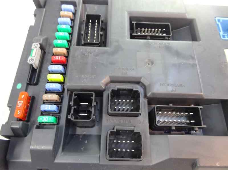 CAJA RELES FUSIBLES CITROEN C3 PICASSO 1.6 MT 110CV