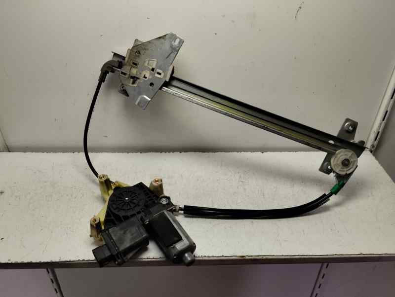 ELEVALUNAS TRASERO DERECHO MITSUBISHI CARISMA 1.9 DI-D MT 115CV | 85KW