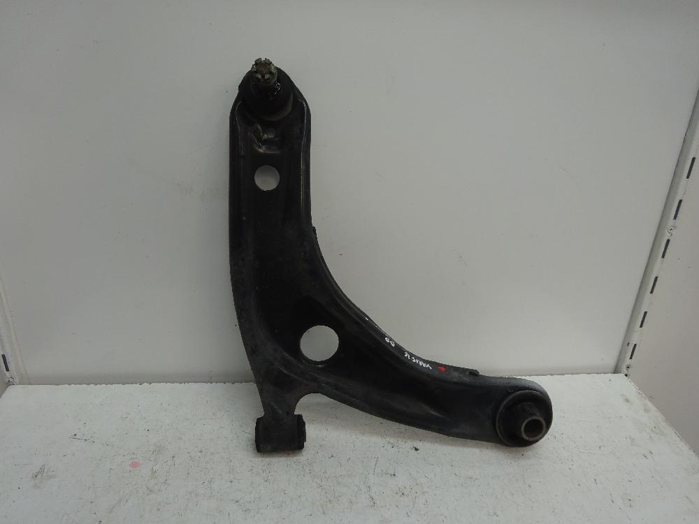 BRAZO SUSPENSION INFERIOR DELANTERO DERECHO TOYOTA YARIS 1.0 MT 69CV
