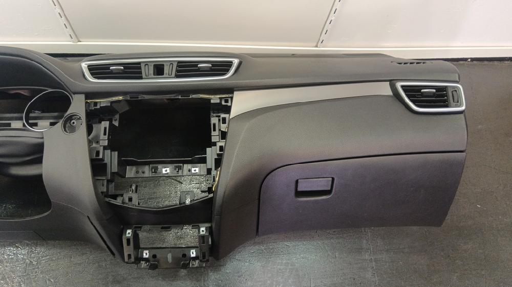 SALPICADERO NISSAN QASHQAI 1.3 MT 140CV
