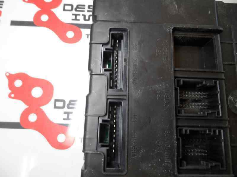 CAJA RELES FUSIBLES RENAULT SCENIC 1.5 DCI MT 100CV