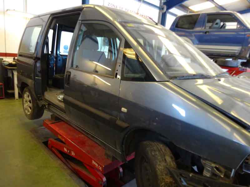 CERRADURA PUERTA DELANTERA DERECHA PEUGEOT EXPERT 2.0 MT 109CV | 80KW