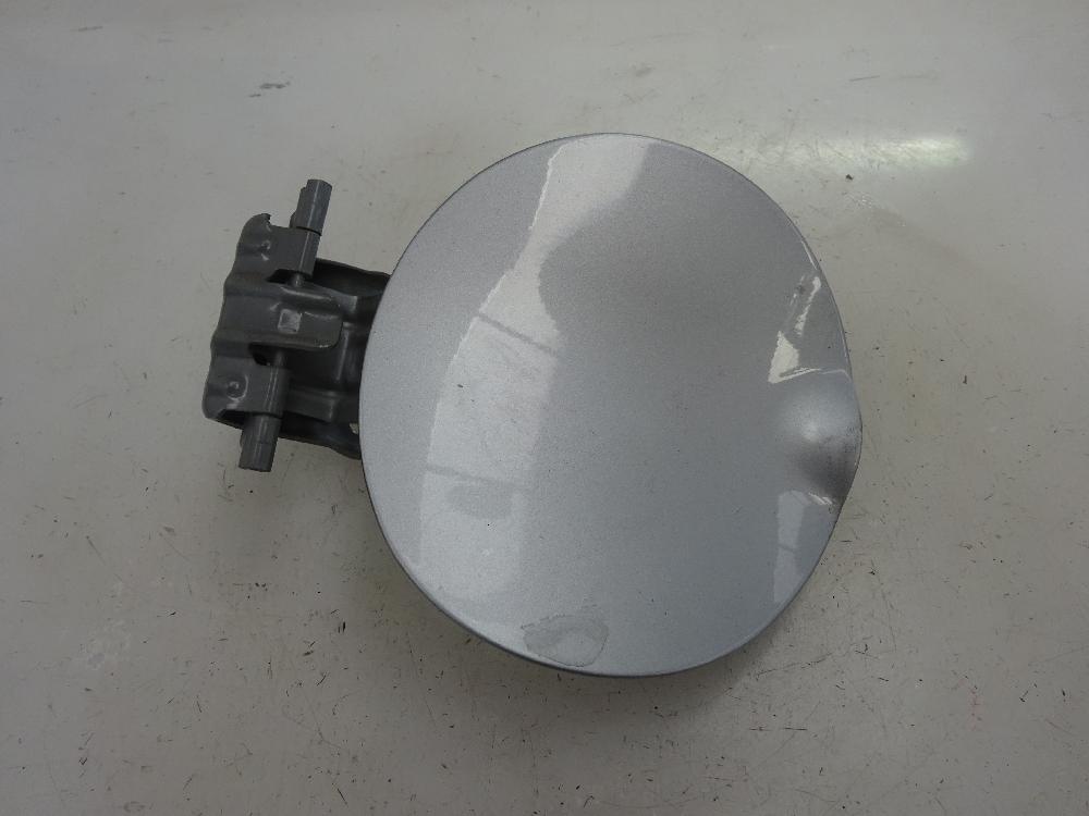 TAPA EXTERIOR COMBUSTIBLE TOYOTA AYGO 1.0 MT 68CV