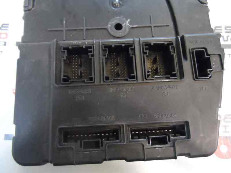 CAJA RELES FUSIBLES RENAULT SCENIC 1.9 DCI MT 130CV
