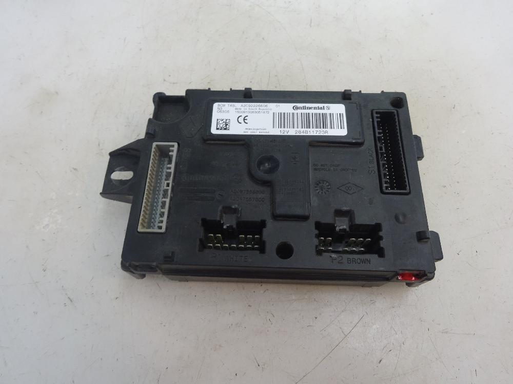 CAJA RELES FUSIBLES DACIA SANDERO 0.9 TCE MT 97CV