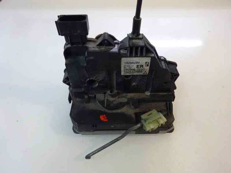 CERRADURA PUERTA TRASERA DERECHA OPEL CORSA 1.3 CDTI MT 90CV