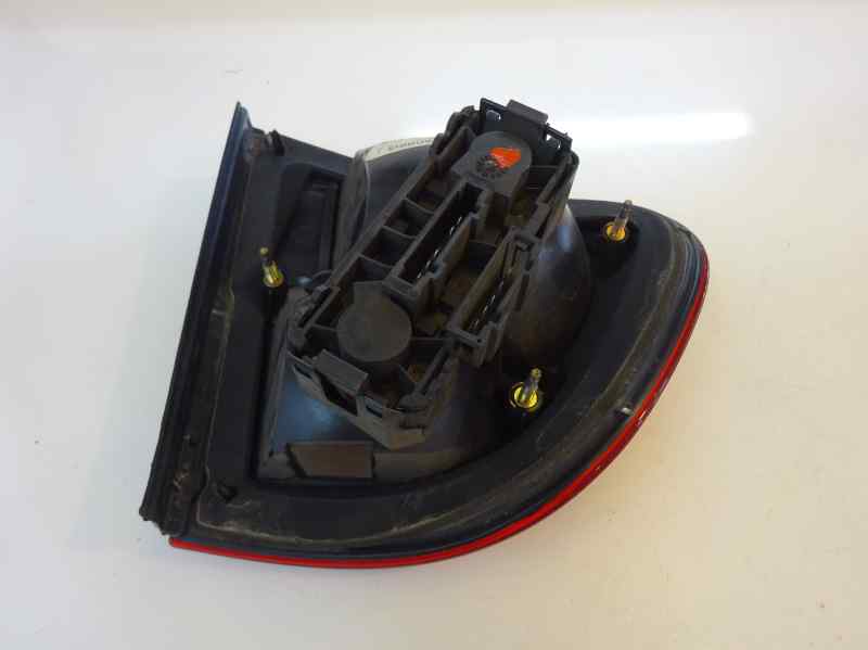 PILOTO TRASERO DERECHO SEAT CORDOBA 1.9 MT 90CV | 66KW