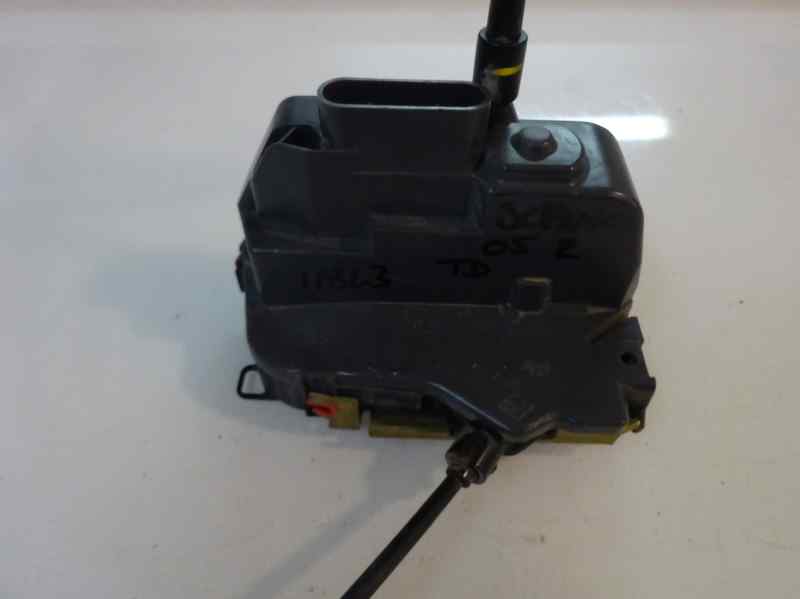 CERRADURA PUERTA TRASERA DERECHA RENAULT SCENIC 1.5 DCI MT 106CV