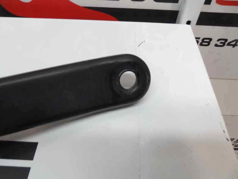 BRAZO LIMPIA DELANTERO DERECHO FORD FIESTA 2010 1.4TDCI MT 68CV
