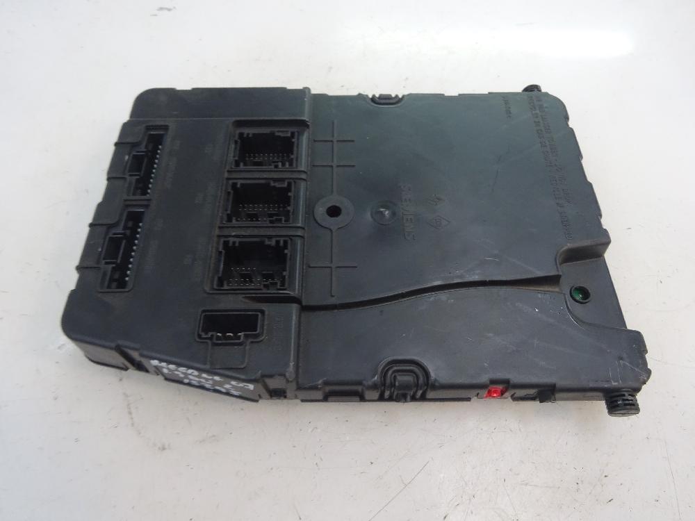 CAJA RELES FUSIBLES RENAULT MEGANE 2007 1.9 DCI MT 130CV | 96KW