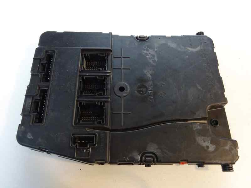 CAJA RELES FUSIBLES RENAULT SCENIC 1.5 DCI MT 106CV