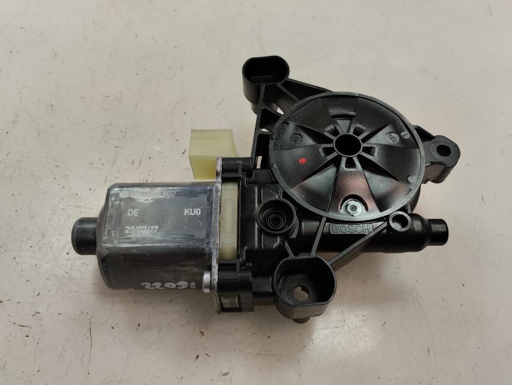 MOTOR ELEVALUNAS TRASERO DERECHO AUDI A3 1.5 MT 150CV | 110KW