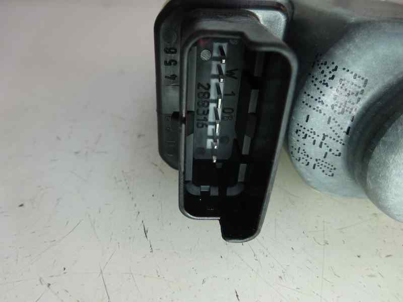MOTOR ELEVALUNAS DELANTERO DERECHO KIA CEED 1.6 MT 113CV | 83KW