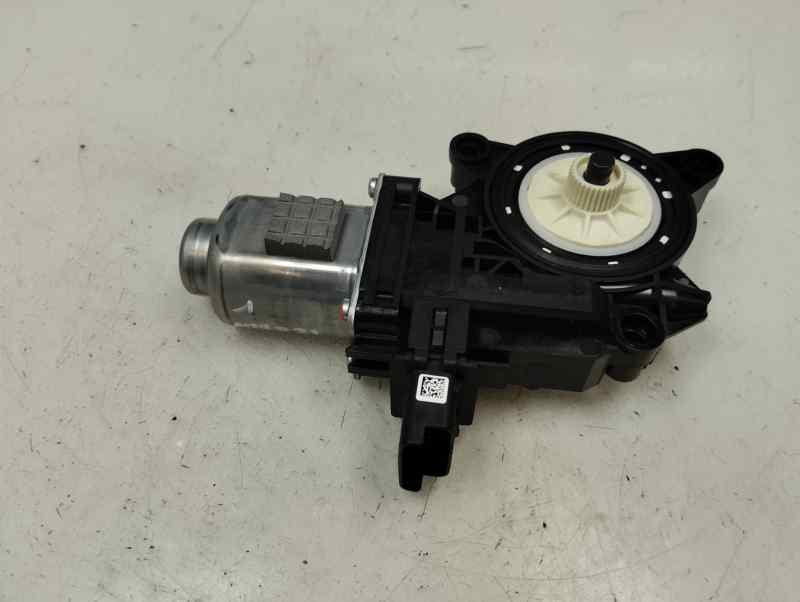 MOTOR ELEVALUNAS DELANTERO DERECHO KIA NIRO 1.6 AMT 105CV | 77KW