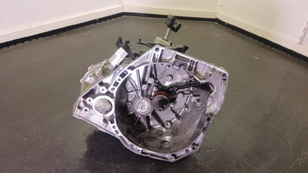 CAJA CAMBIOS NISSAN QASHQAI 1.3 MT 140CV