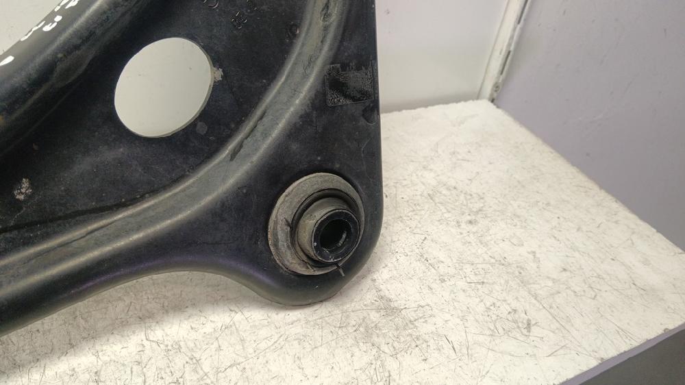 BRAZO SUSPENSION INFERIOR DELANTERO IZQUIERDO CITROEN C4 CACTUS 2017 1.6 MT 99CV | 73KW