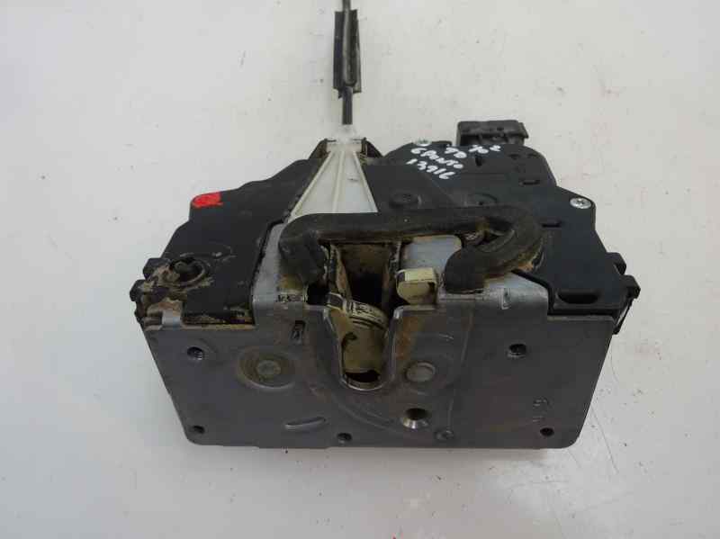 CERRADURA PUERTA TRASERA DERECHA FIAT GRANDE PUNTO 2010 1.4 6 MT 77CV